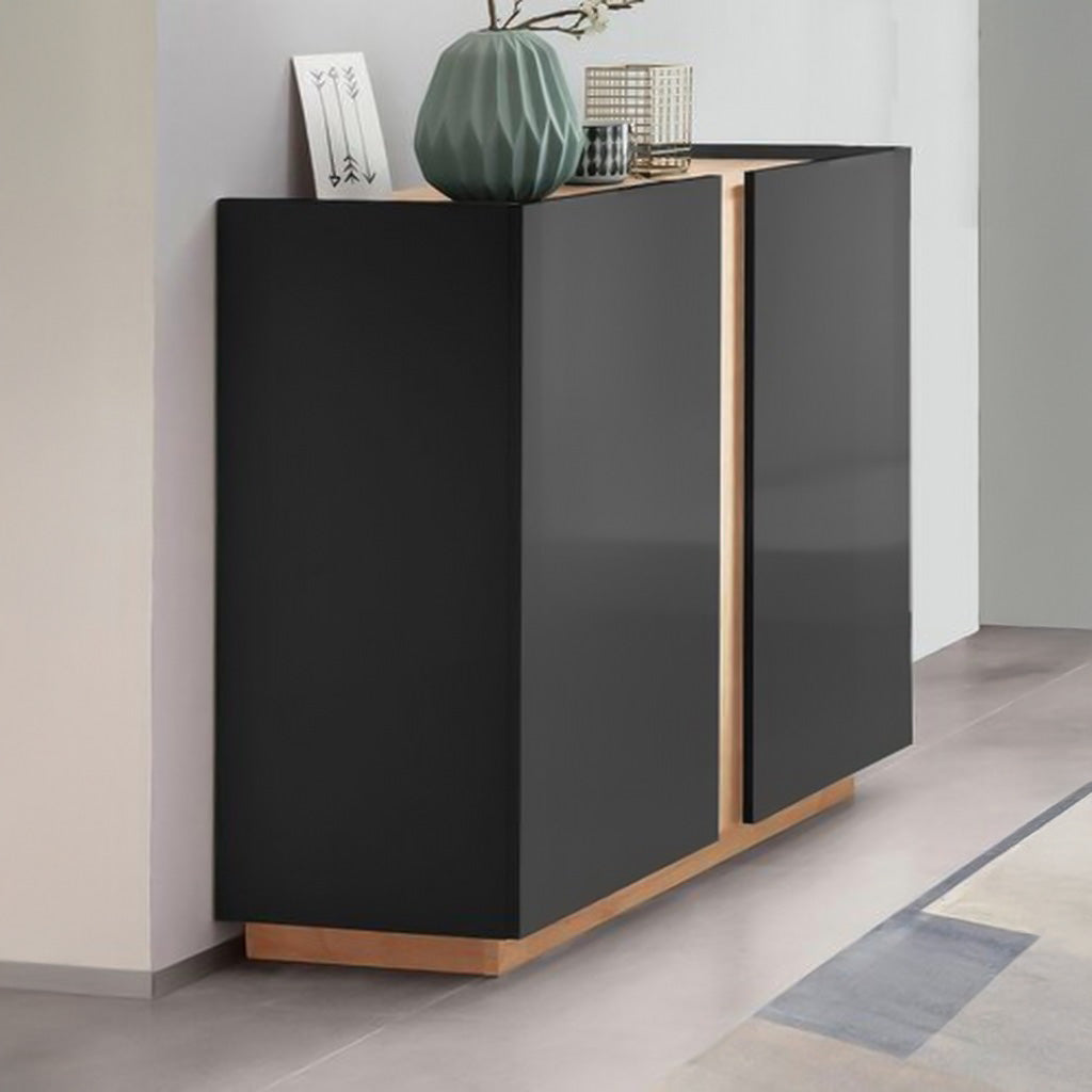 خزانة أحذية