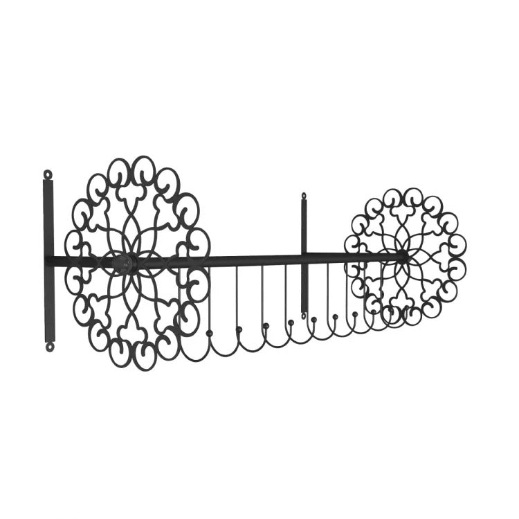 علاقة ملابس