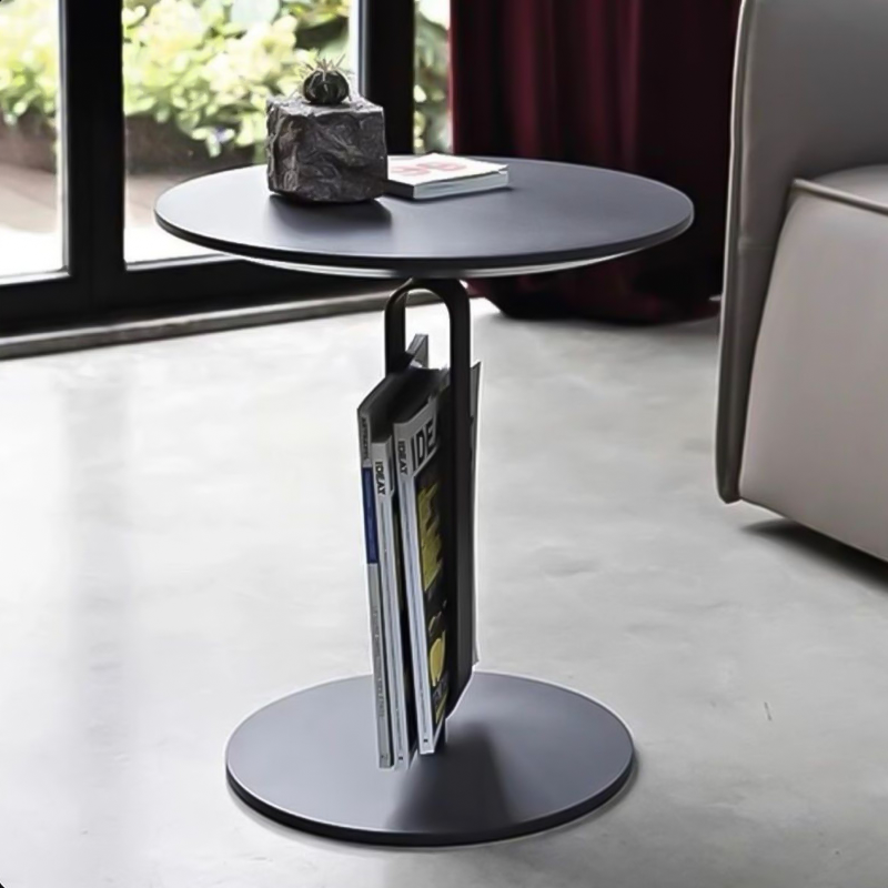 طاولة جانبية