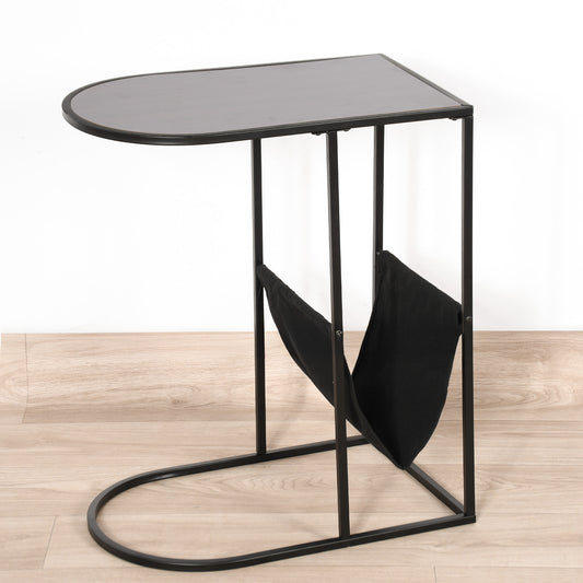 طاولة جانبية