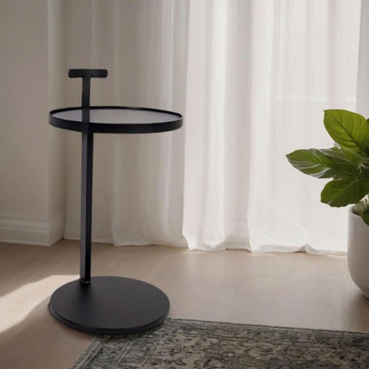 طاولة جانبية