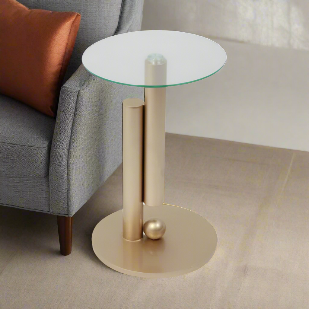 طاولة جانبية