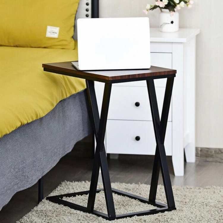 طاولة جانبية