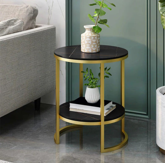 طاولة جانبية