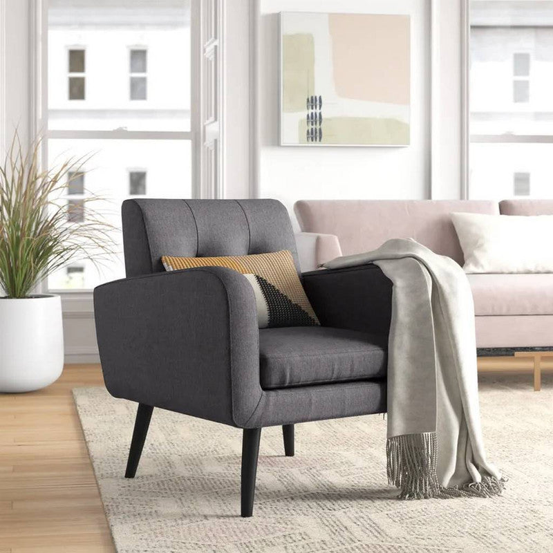 كرسي بذراعين