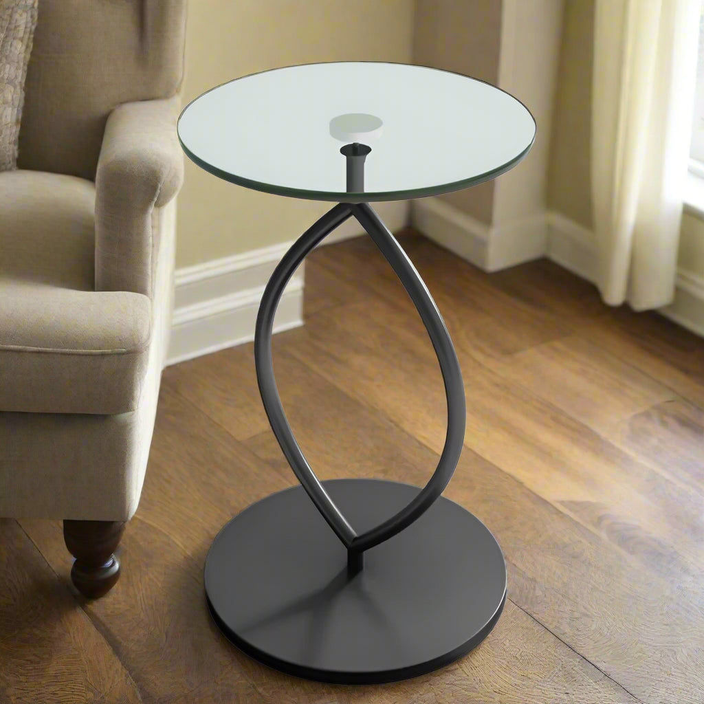 طاولة جانبية