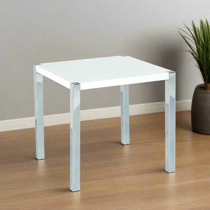 طاولة جانبية