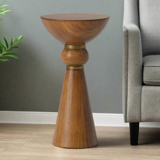 طاولة جانبية