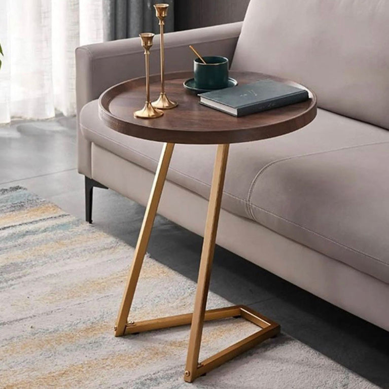 طاولة جانبية