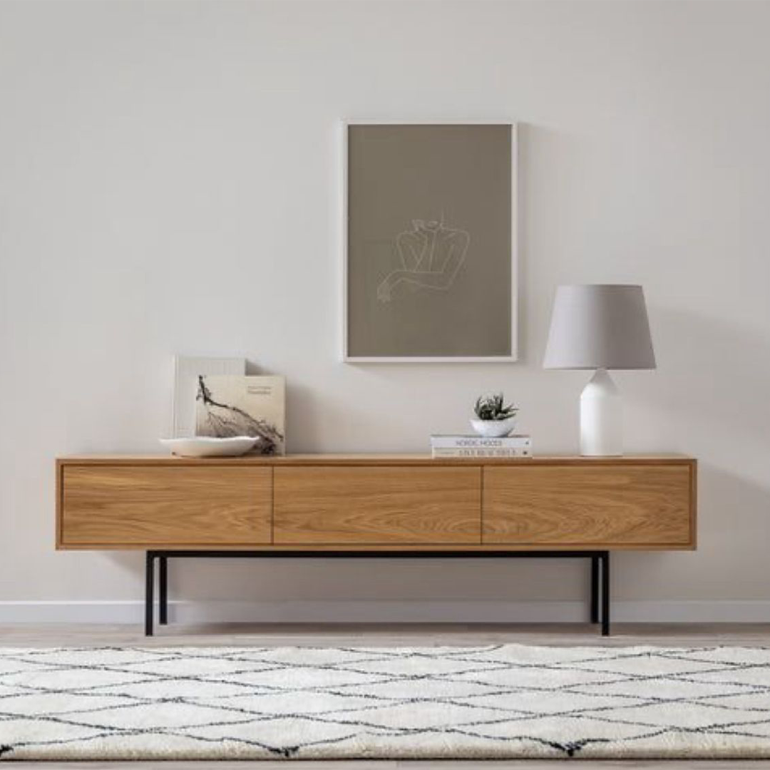 طاولة تلفاز