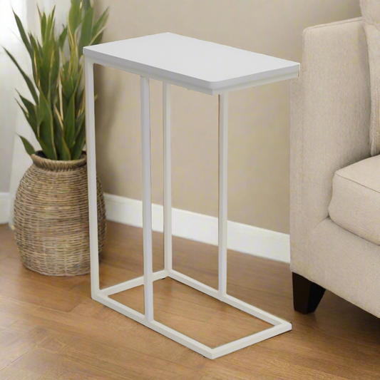 طاولة جانبية